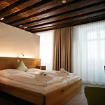Arthotel Blaue Gans Hotel Solnohrad