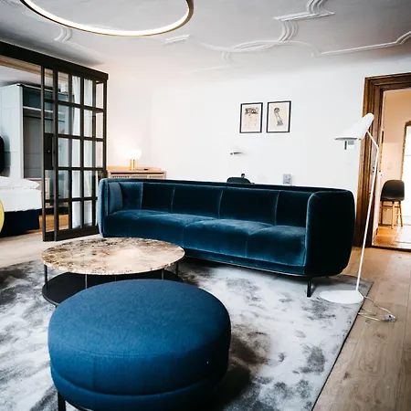 Arthotel Blaue Gans 4*