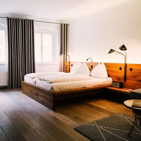 Arthotel Blaue Gans Hotel 4*