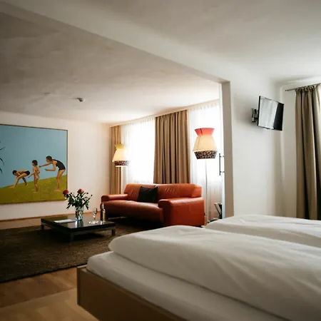 Arthotel Blaue Gans Szálloda